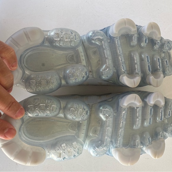 Nike Women’s Vapormax 2019 - Picture 3 of 8